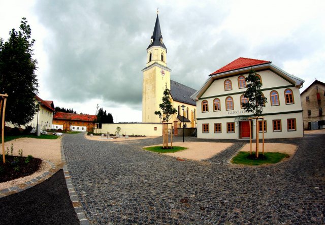 2013 - Kirchenwirt Peterskirchen - Außenaufnahme 1